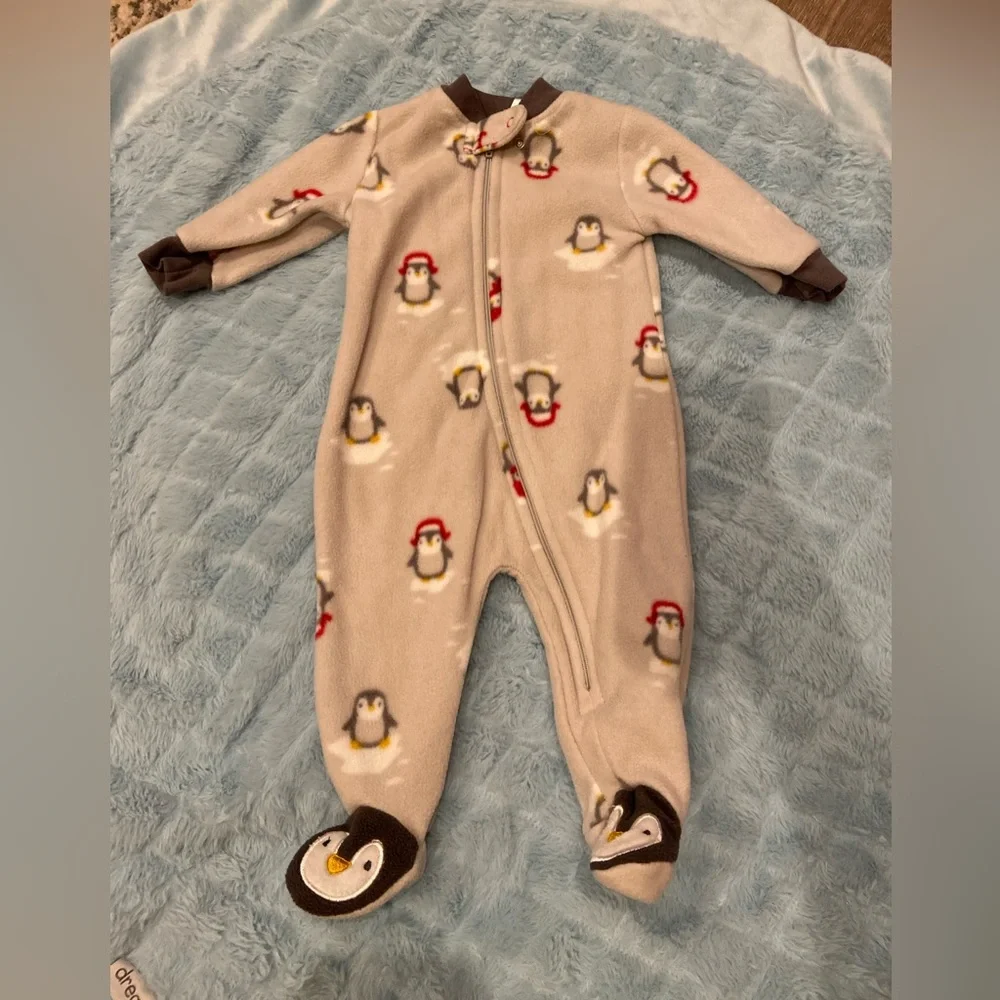 3 month baby penguin footie - Picture 1 of 1